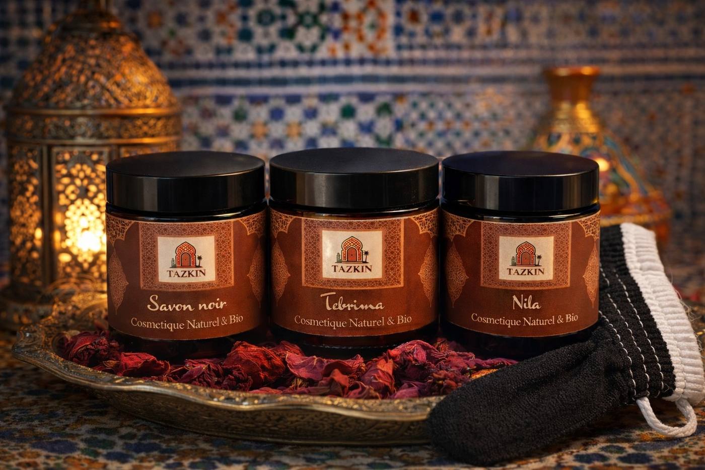 Pack Hammam TAZKIN : savon noir, Tebrima et Nila avec un gant exfoliant